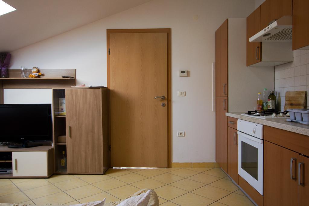 Apartment Perc Koper Luaran gambar